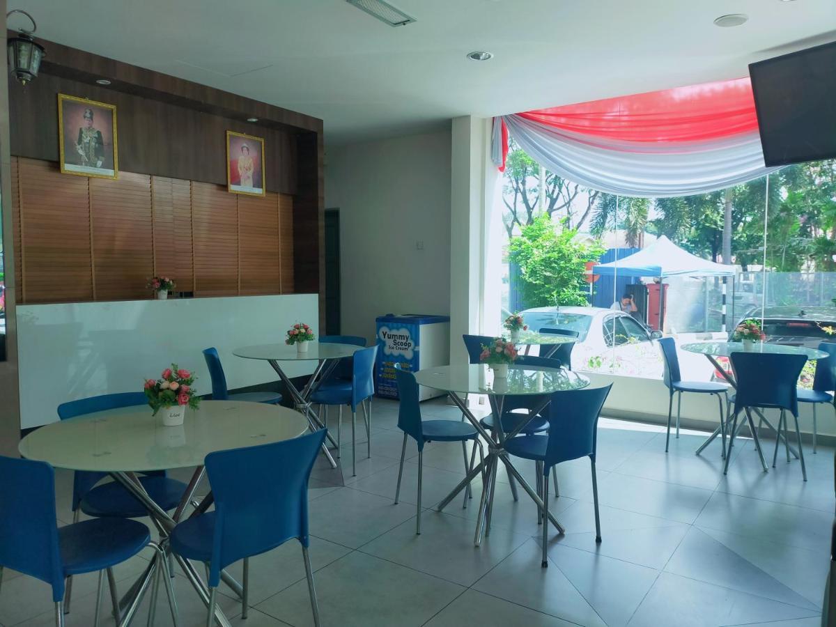 Hotel Darulaman アロースター エクステリア 写真